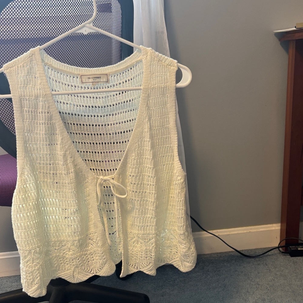 White Knit Sleeveless Top